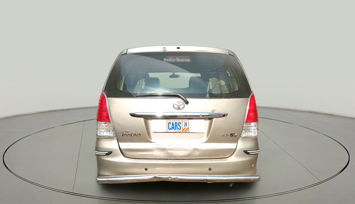 2011 Toyota Innova V 2.5 8 STR, Diesel, Manual, 4,08,941 km, exterior