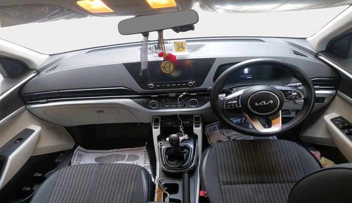 2022 KIA CARENS PRESTIGE 1.5 PETROL 7 STR, Petrol, Manual, 51,934 km, interior