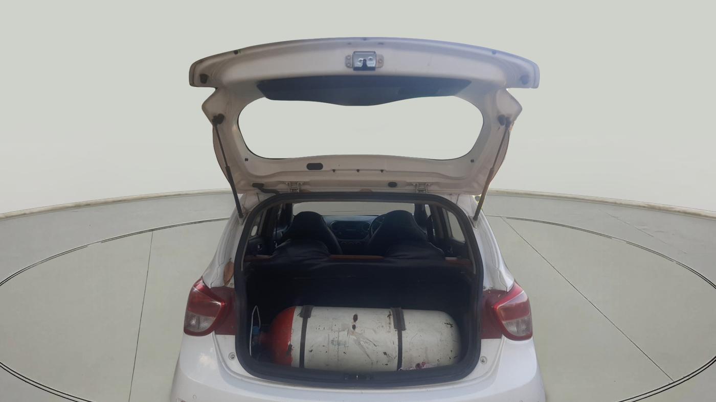 2015 Hyundai Grand i10 SPORTZ 1.2 KAPPA VTVT, Petrol, Manual, 88,769 km, exterior