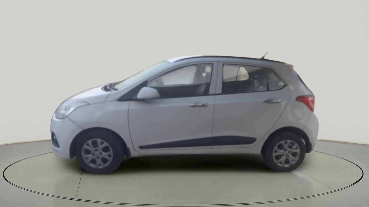 2015 Hyundai Grand i10 SPORTZ 1.2 KAPPA VTVT, Petrol, Manual, 88,769 km, exterior