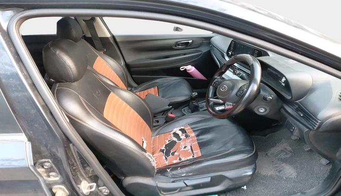2021 Hyundai NEW I20 SPORTZ 1.2 MT, Petrol, Manual, 1,22,051 km, interior