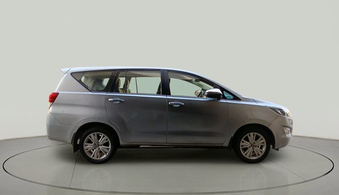 2016 Toyota Innova Crysta 2.4 VX 8 STR, Diesel, Manual, 1,02,523 km, exterior