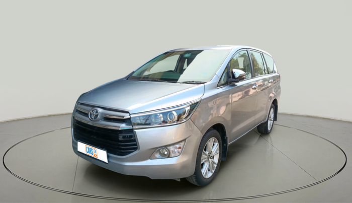 2016 Toyota Innova Crysta 2.4 VX 8 STR, Diesel, Manual, 1,02,523 km, exterior