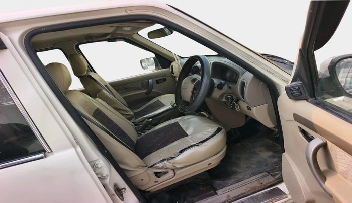 2012 Mahindra Scorpio VLX 2WD BS-III, Diesel, Manual, 74,526 km, interior