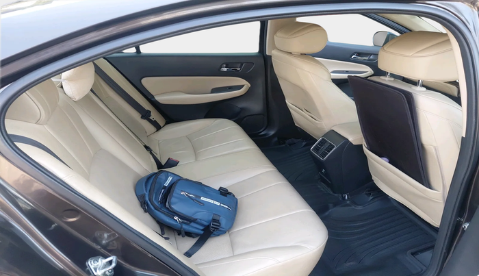 2020 Honda City 1.5L I-VTEC ZX CVT, Petrol, Automatic, 58,990 km, interior