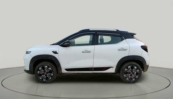 2022 Renault Kiger RXZ MT DUAL TONE, Petrol, Manual, 23,598 km, exterior