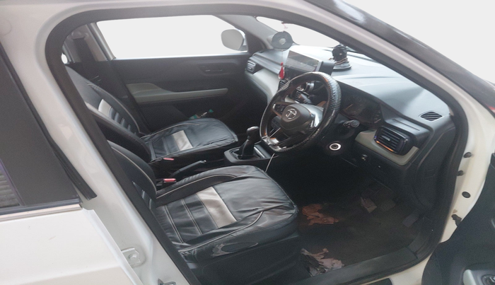 2022 Tata PUNCH ADVENTURE MT, Petrol, Manual, 79,785 km, interior