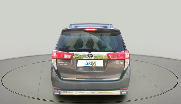 2021 Toyota Innova Crysta 2.4 VX 8 STR, Diesel, Manual, 1,13,287 km, exterior