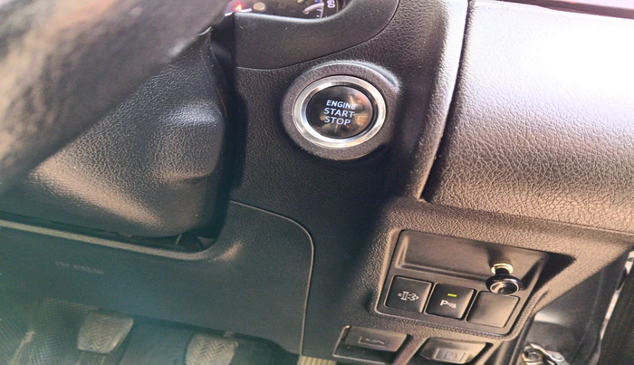 2021 Toyota Innova Crysta 2.4 VX 8 STR, Diesel, Manual, 1,13,287 km, interior