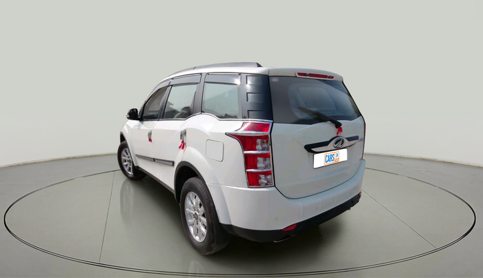 2016 Mahindra XUV500 W10, Diesel, Manual, 92,679 km, exterior