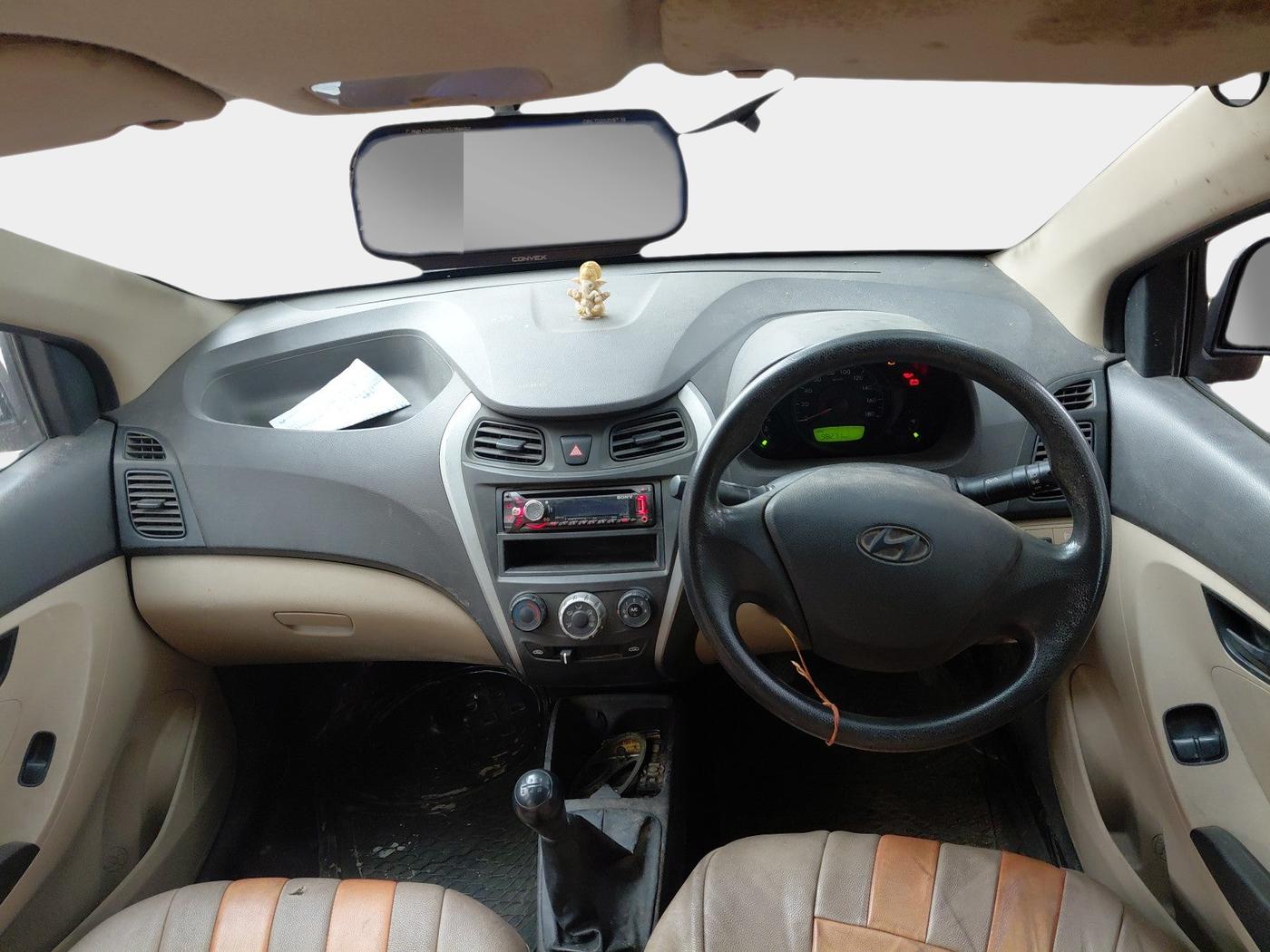 2013 Hyundai Eon ERA +, Petrol, Manual, 98,271 km, interior