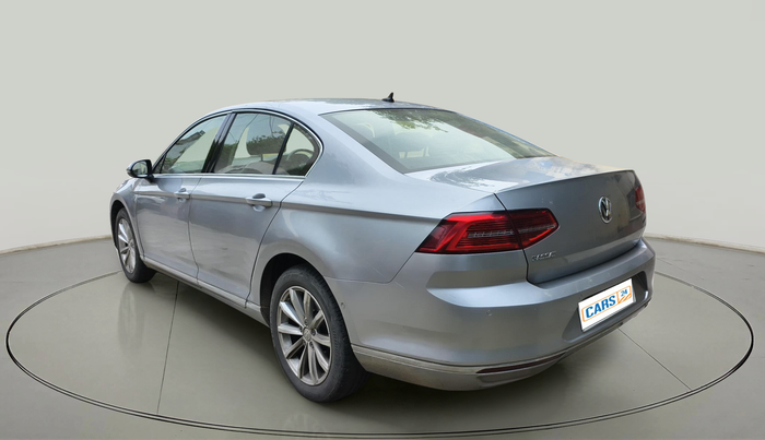 2018 Volkswagen Passat HIGHLINE DSG, Diesel, Automatic, 73,500 km, exterior