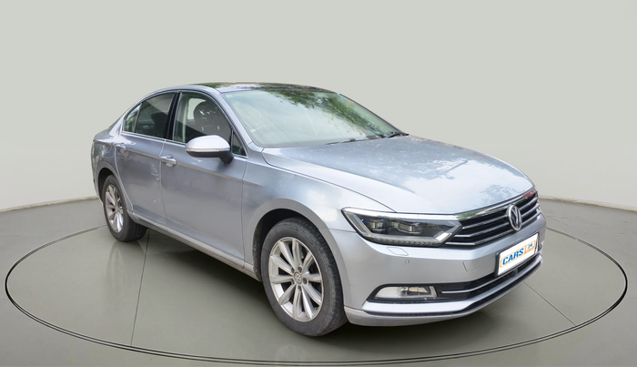 2018 Volkswagen Passat HIGHLINE DSG, Diesel, Automatic, 73,500 km, exterior