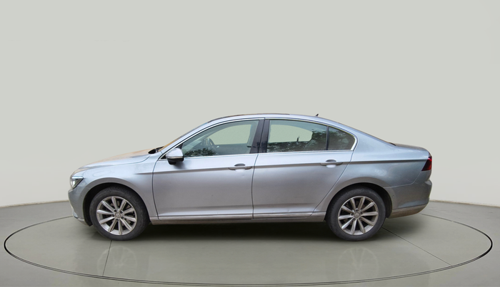 2018 Volkswagen Passat HIGHLINE DSG, Diesel, Automatic, 73,500 km, exterior