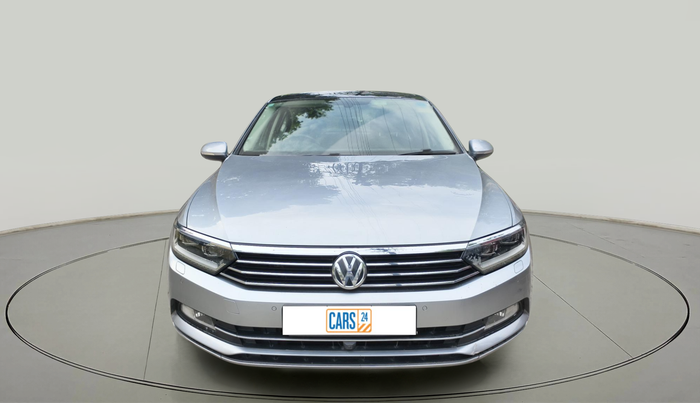 2018 Volkswagen Passat HIGHLINE DSG, Diesel, Automatic, 73,500 km, exterior