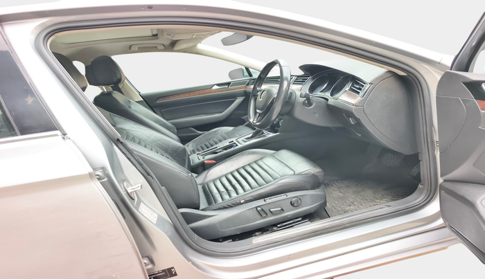 2018 Volkswagen Passat HIGHLINE DSG, Diesel, Automatic, 73,500 km, interior