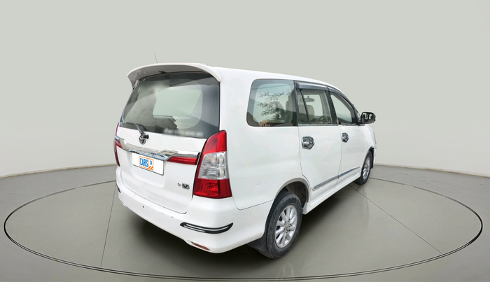 2014 Toyota Innova 2.5 VX 7 STR, Diesel, Manual, 1,80,410 km, exterior