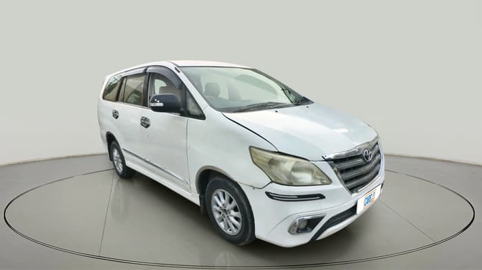 Innova 2014 Model Used 2014 Toyota Innova 2.5 VX 7 STR Manual | Cars24