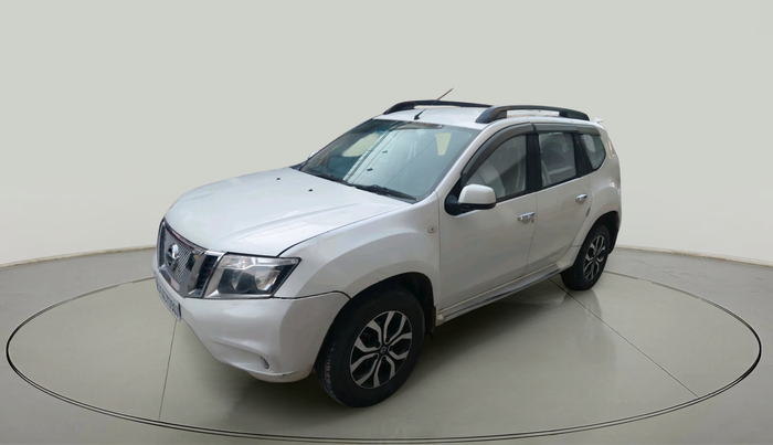 2014 Nissan Terrano XL (D), Diesel, Manual, 96,579 km, exterior