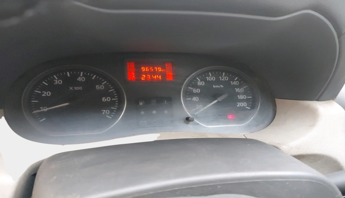 2014 Nissan Terrano XL (D), Diesel, Manual, 96,579 km, interior
