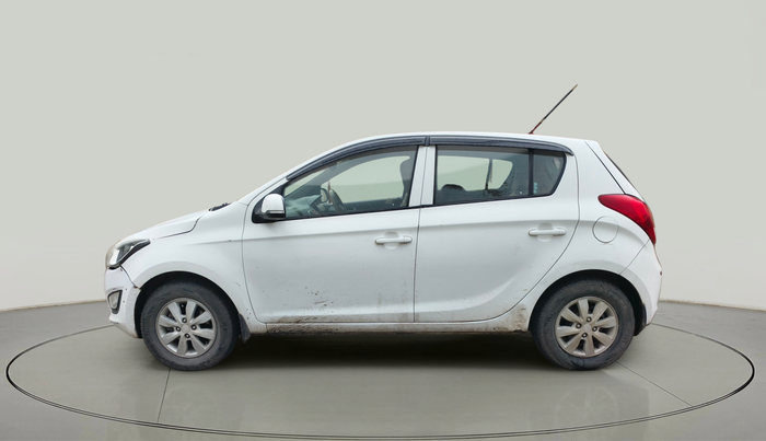 2013 Hyundai i20 SPORTZ 1.4 CRDI, Diesel, Manual, 1,72,376 km, exterior