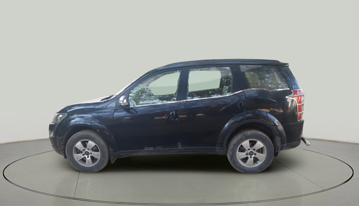 2012 Mahindra XUV500 W8, Diesel, Manual, 1,60,986 km, exterior