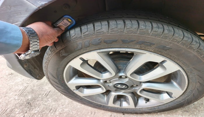 2015 Hyundai i20 Active 1.4 SX, Diesel, Manual, 1,39,152 km, tyre