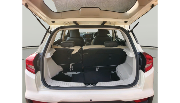 2019 Mahindra XUV300 W4 1.5 DIESEL, Diesel, Manual, 84,930 km, exterior