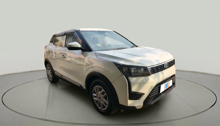 2019 Mahindra XUV300 W4 1.5 DIESEL, Diesel, Manual, 84,930 km, exterior