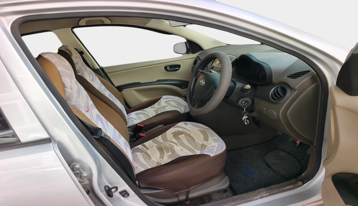 2012 Hyundai i10 SPORTZ 1.2, Petrol, Manual, 28,732 km, interior