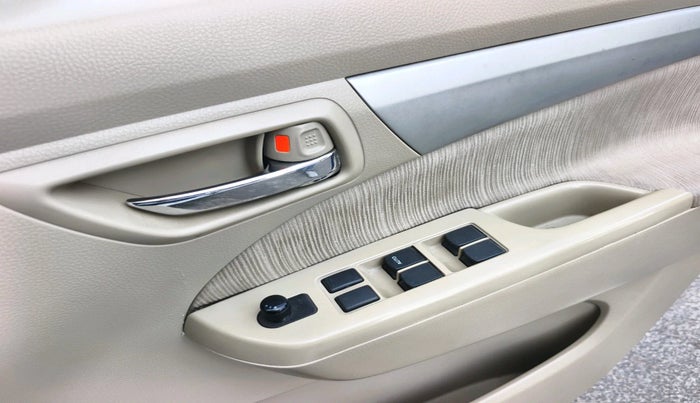 2014 Maruti Ertiga ZDI, Diesel, Manual, 81,319 km, interior