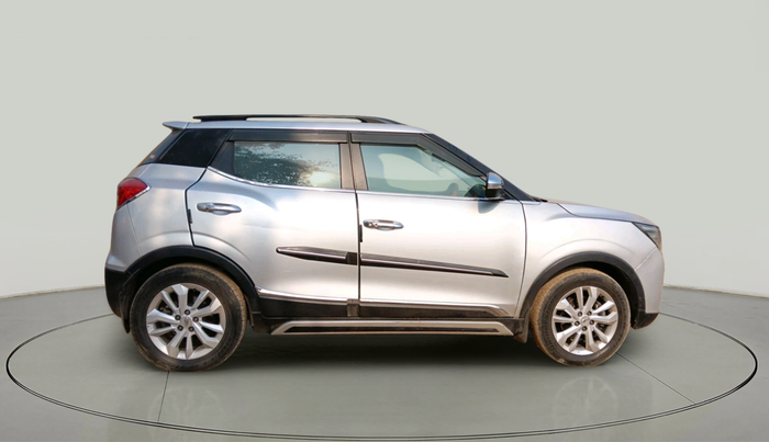 2019 Mahindra XUV300 W8 1.5 DIESEL, Diesel, Manual, 1,04,082 km, exterior