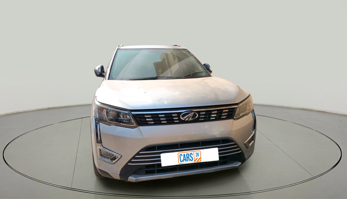 2019 Mahindra XUV300 W8 1.5 DIESEL, Diesel, Manual, 1,04,082 km, exterior