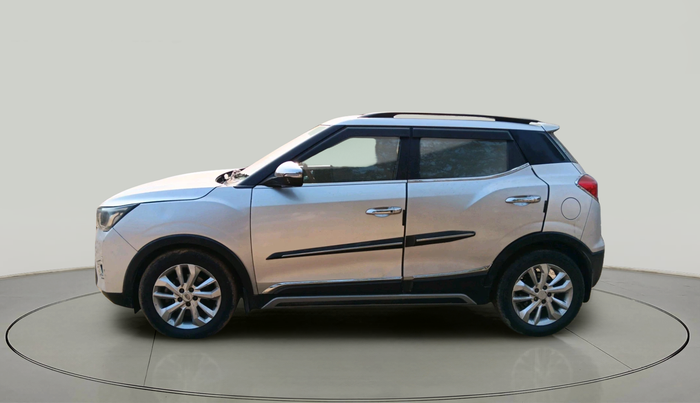 2019 Mahindra XUV300 W8 1.5 DIESEL, Diesel, Manual, 1,04,082 km, exterior