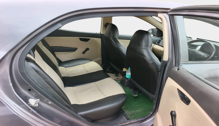 2014 Hyundai Eon ERA +, Petrol, Manual, 82,444 km, interior