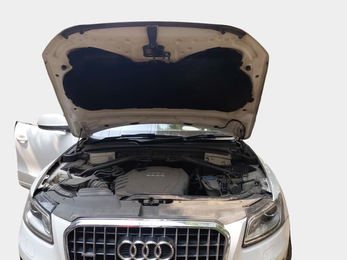 2013 Audi Q5 2.0 TDI quattro Premium, Diesel, Automatic, 1,02,250 km, exterior