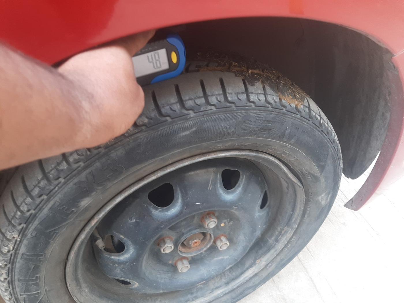 2010 Maruti Zen Estilo VXI, Petrol, Manual, 52,374 km, tyre