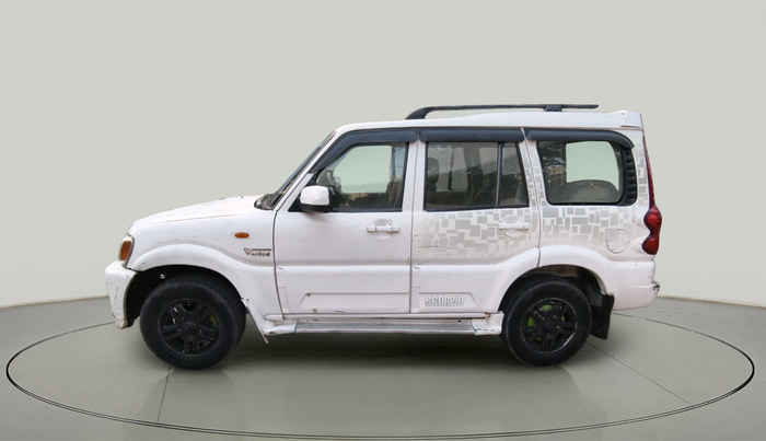 2011 Mahindra Scorpio VLX 2WD, Diesel, Manual, 2,08,950 km, exterior