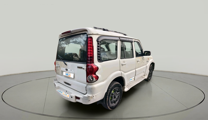 2011 Mahindra Scorpio VLX 2WD, Diesel, Manual, 2,08,950 km, exterior