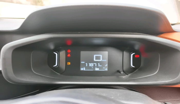 2023 CITROEN C3 FEEL 1.2, Petrol, Manual, 11,871 km, interior