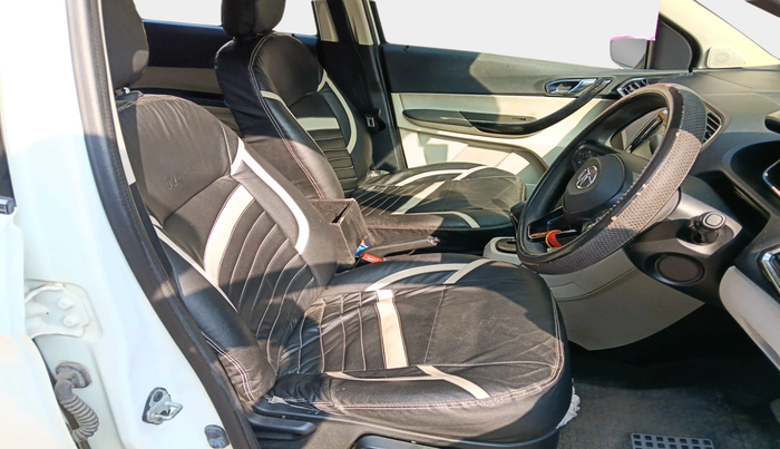 2022 Tata TIGOR XZA PLUS PETROL, Petrol, Automatic, 40,784 km, interior