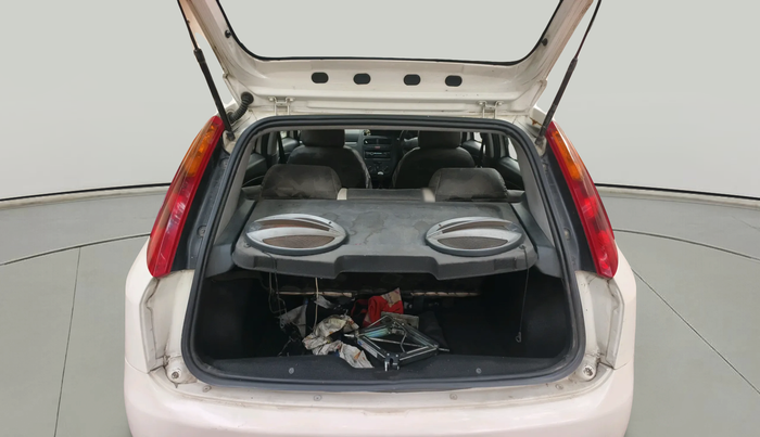 2010 Fiat Grand Punto ACTIVE 1.3, Diesel, Manual, 2,58,549 km, exterior