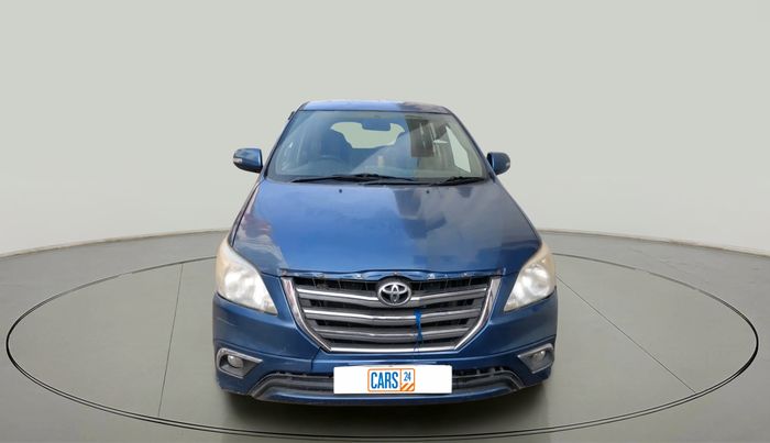 2014 Toyota Innova 2.5 VX 8 STR, Diesel, Manual, 2,30,000 km, exterior
