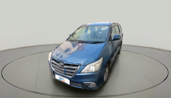 2014 Toyota Innova 2.5 VX 8 STR, Diesel, Manual, 2,30,000 km, exterior