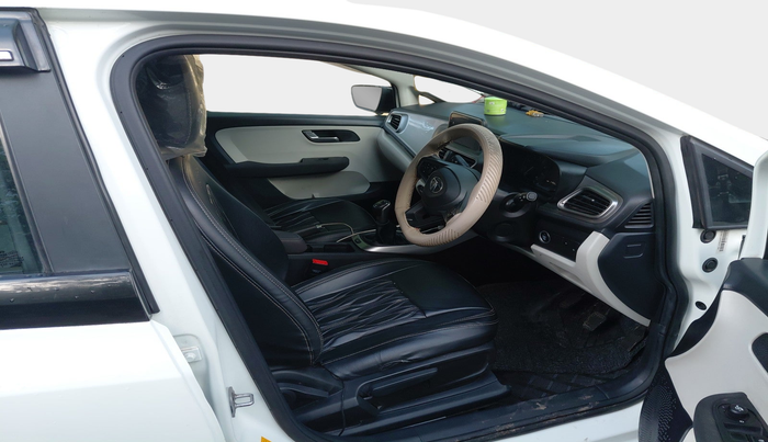 2022 Tata ALTROZ XZ PETROL, Petrol, Manual, 21,858 km, interior