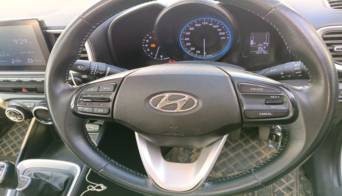2022 Hyundai VENUE SX 1.0 TURBO, Petrol, Manual, 70,419 km, interior