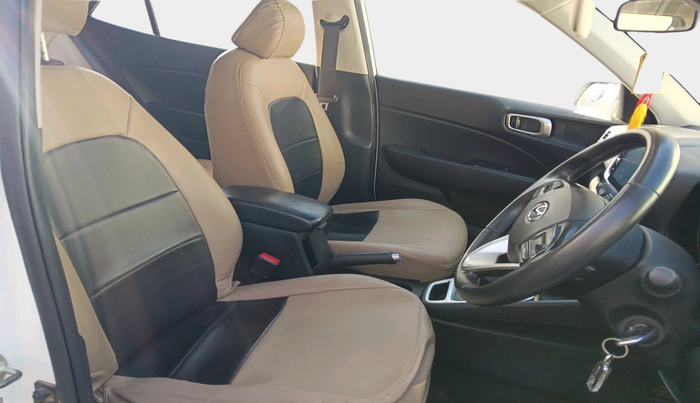 2022 Hyundai VENUE SX 1.0 TURBO, Petrol, Manual, 70,419 km, interior