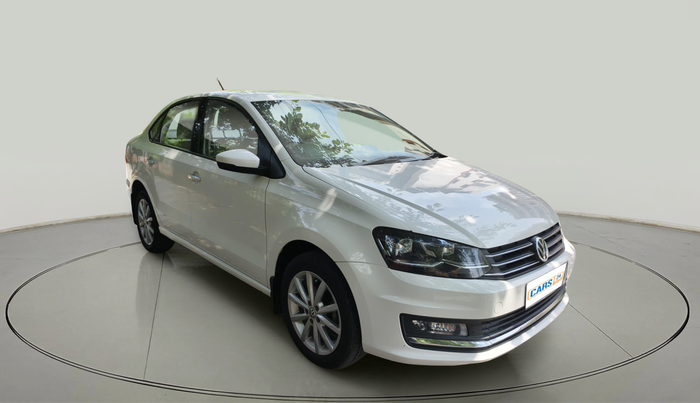 2017 Volkswagen Vento HIGHLINE PLUS 1.5 AT 16 ALLOY, Diesel, Automatic, 98,444 km, exterior