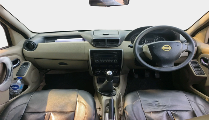 2014 Nissan Terrano XL (D), Diesel, Manual, 1,88,252 km, interior