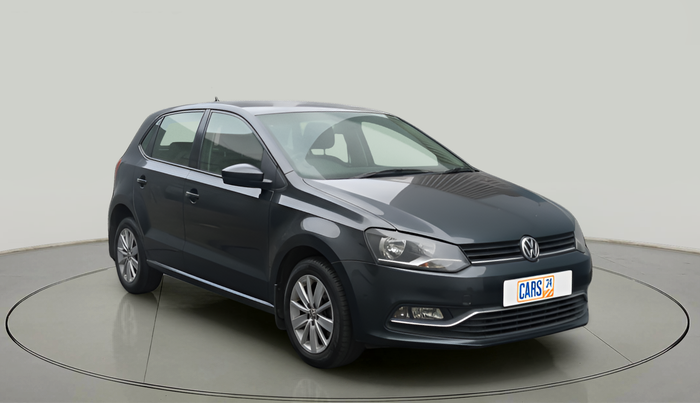 2015 Volkswagen Polo HIGHLINE1.2L, Petrol, Manual, 1,49,381 km, exterior